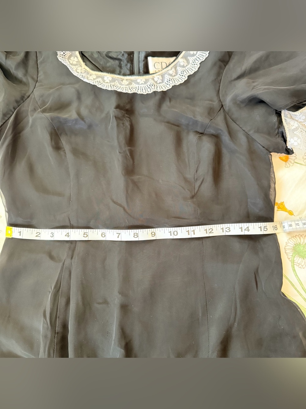 Black Lace Trim Short Sleeve Dress 6 - Picture 7 of 8